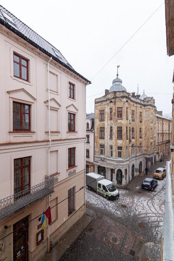 Ferienwohnung Romari Лесі Українки Lemberg Exterior foto