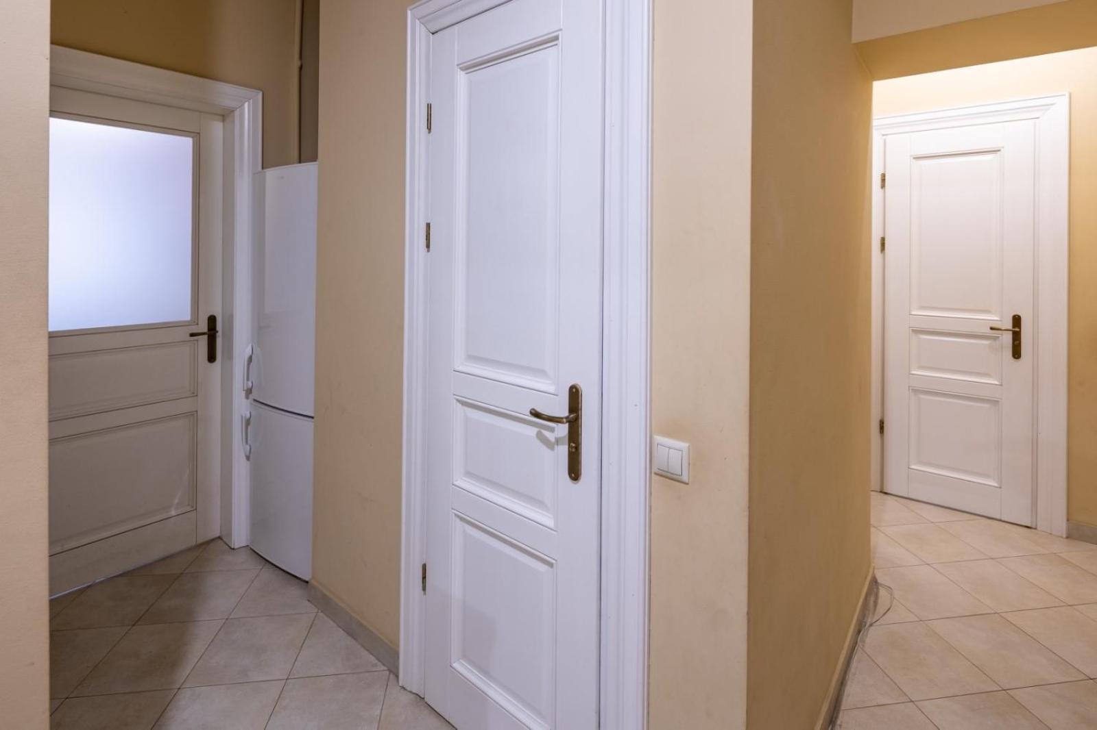 Ferienwohnung Romari Лесі Українки Lemberg Exterior foto